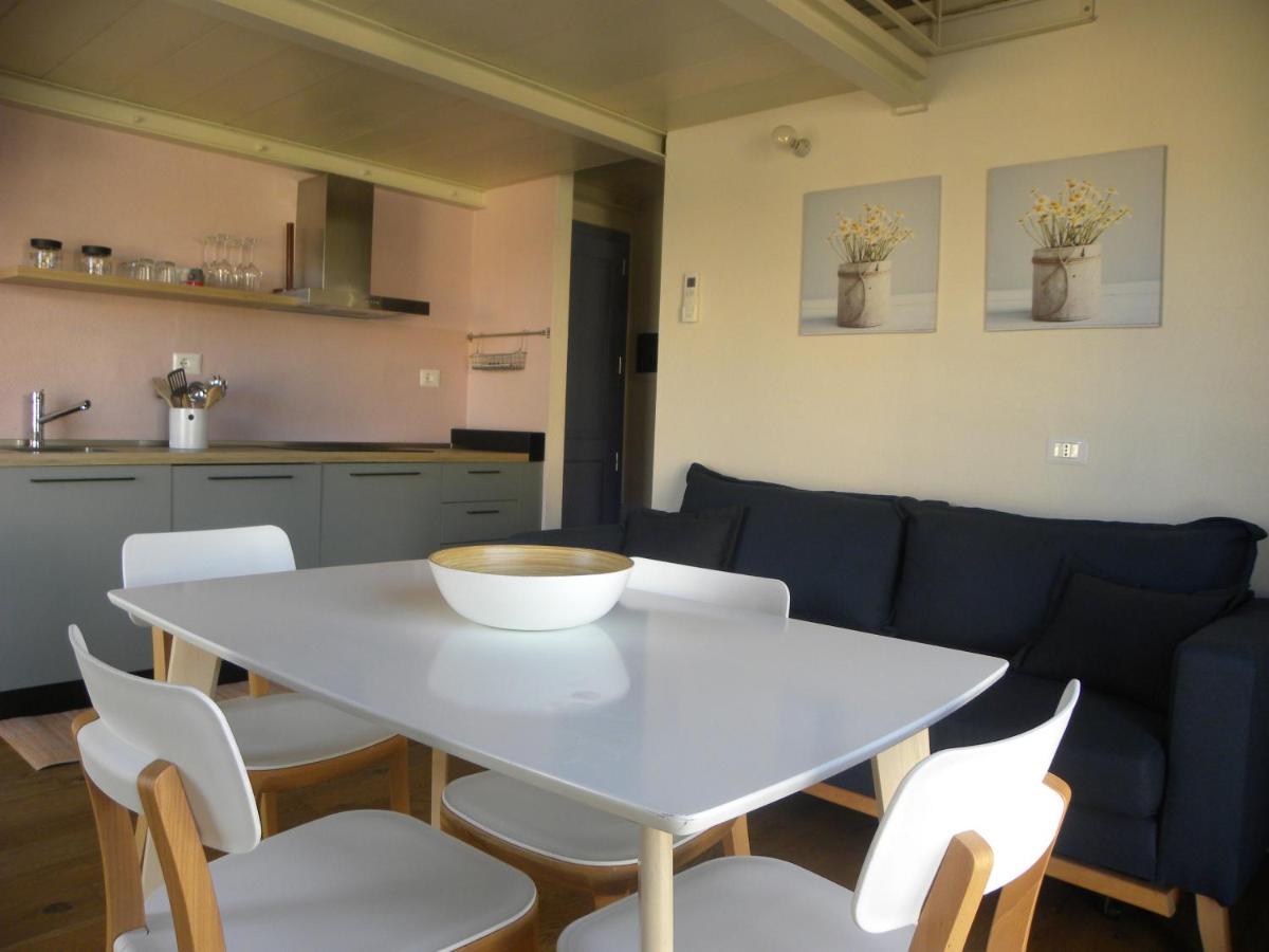 Petra Magica Apartment San Pantaleo Bagian luar foto