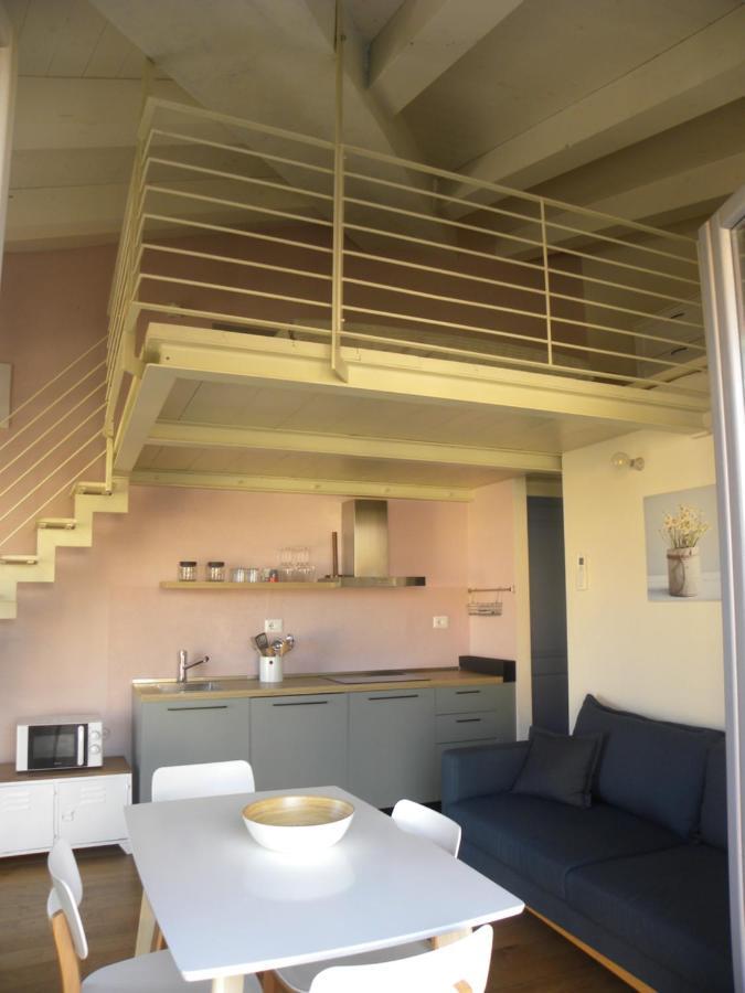 Petra Magica Apartment San Pantaleo Bagian luar foto